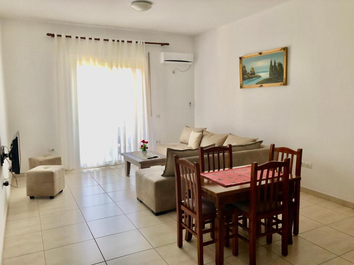 Appartamento Con Vista Mare Vlore Exterior photo