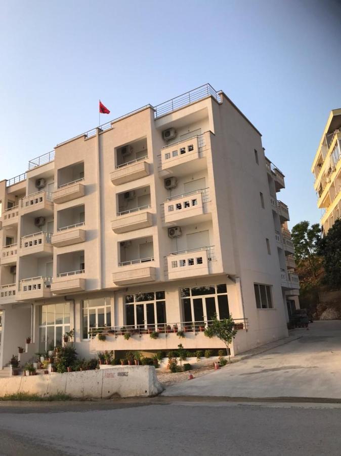 Appartamento Con Vista Mare Vlore Exterior photo