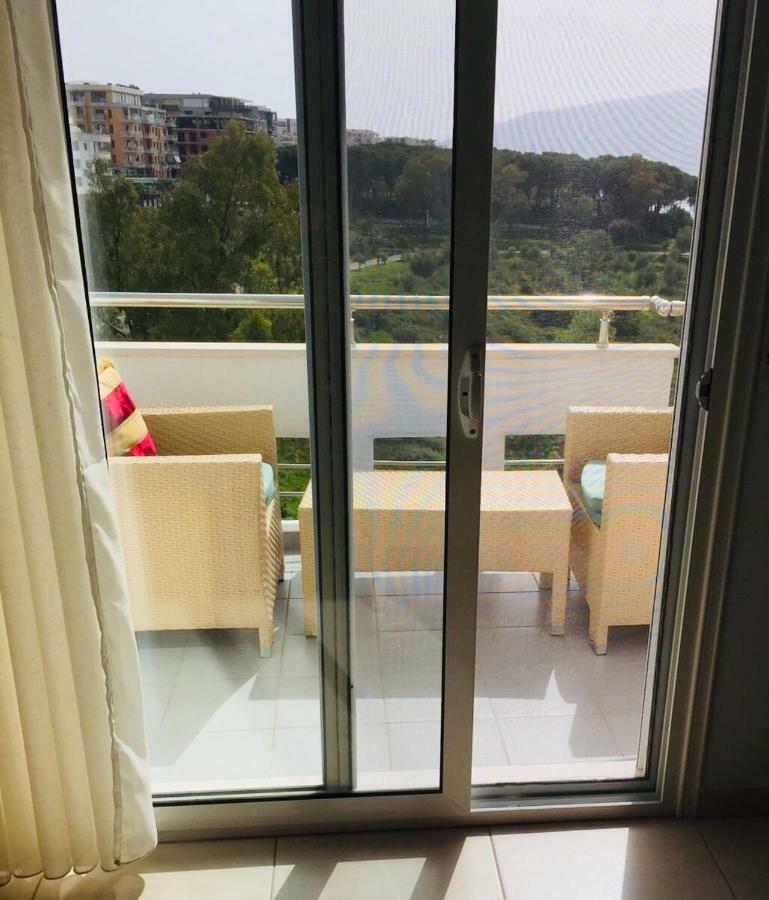 Appartamento Con Vista Mare Vlore Exterior photo